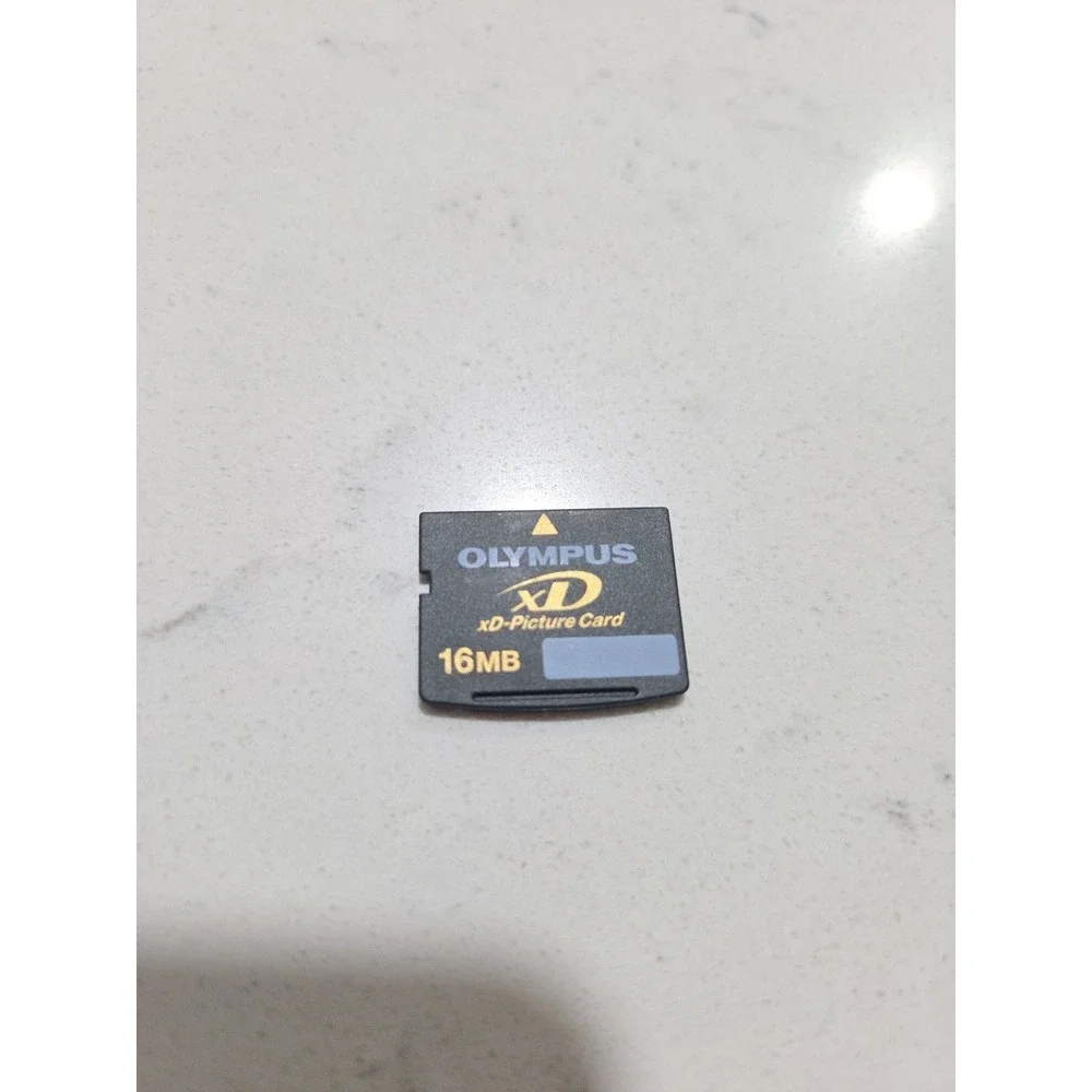 Olympus xD Picture Card 16MB MEGABYTE Camera Memory Card (Fits Fujifilm)